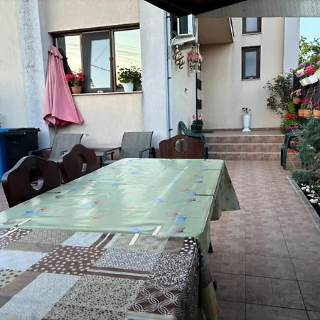 Guest house Vila Dany&camy *