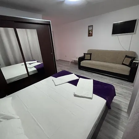 Vila Dany&camy Guest house